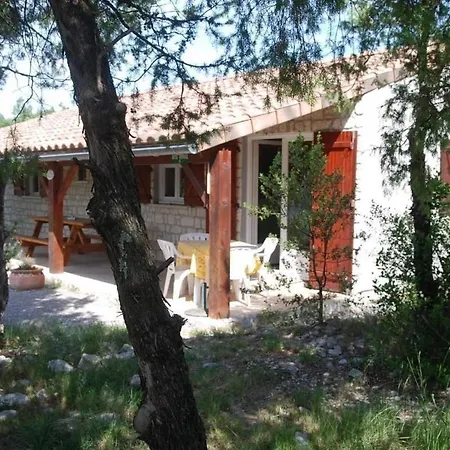 Holiday home La Chelidoine